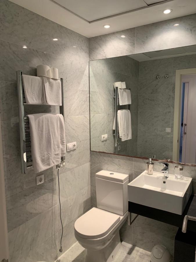 Apartamentos Benivistas Бенідорм Екстер'єр фото